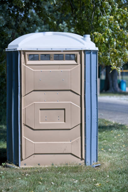 Best Portable restroom trailer rental  in Lockwood, MO